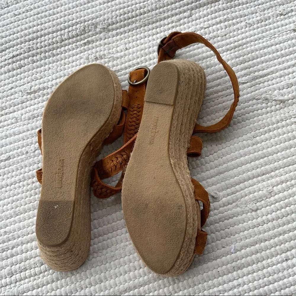 Minnetonka Leather Wedge Sandals Brown Boho Ankle Strap Sz 10